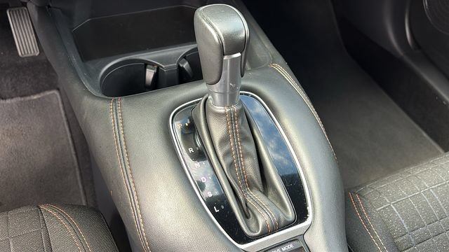 Used 2025 Honda HR-V Sport image 17