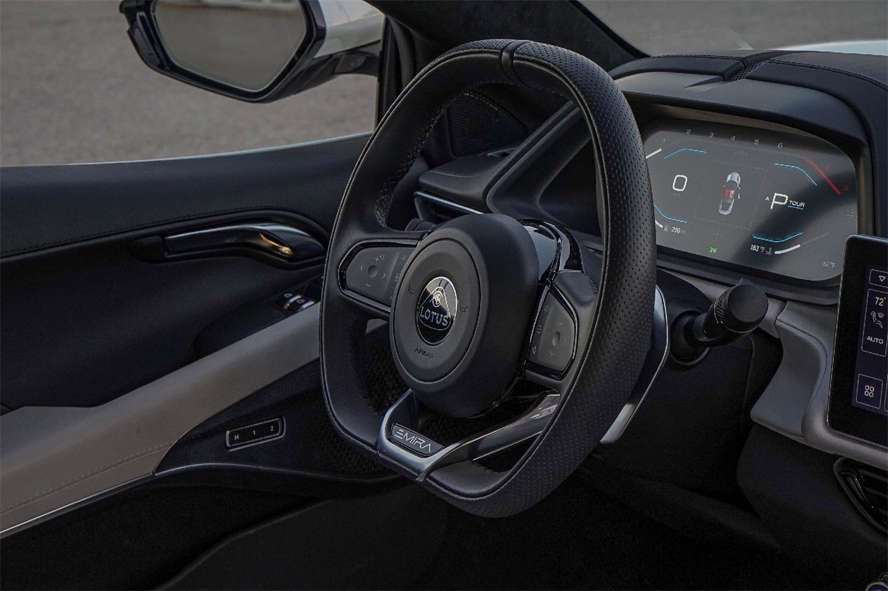 Used 2024 Lotus Emira First Edition image 41