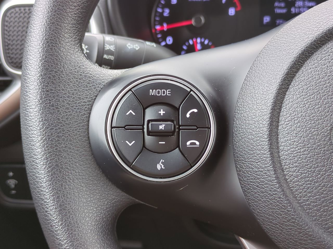 Certified 2021 Kia Soul LX FWD image 23