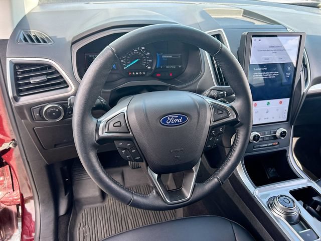 Certified 2024 Ford Edge SEL w/ Convenience Package AWD/4WD image 15