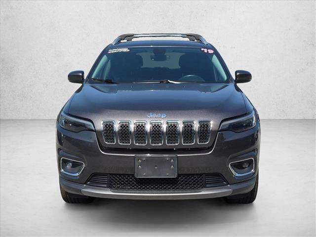 Used 2019 Jeep Cherokee Limited AWD/4WD image 2