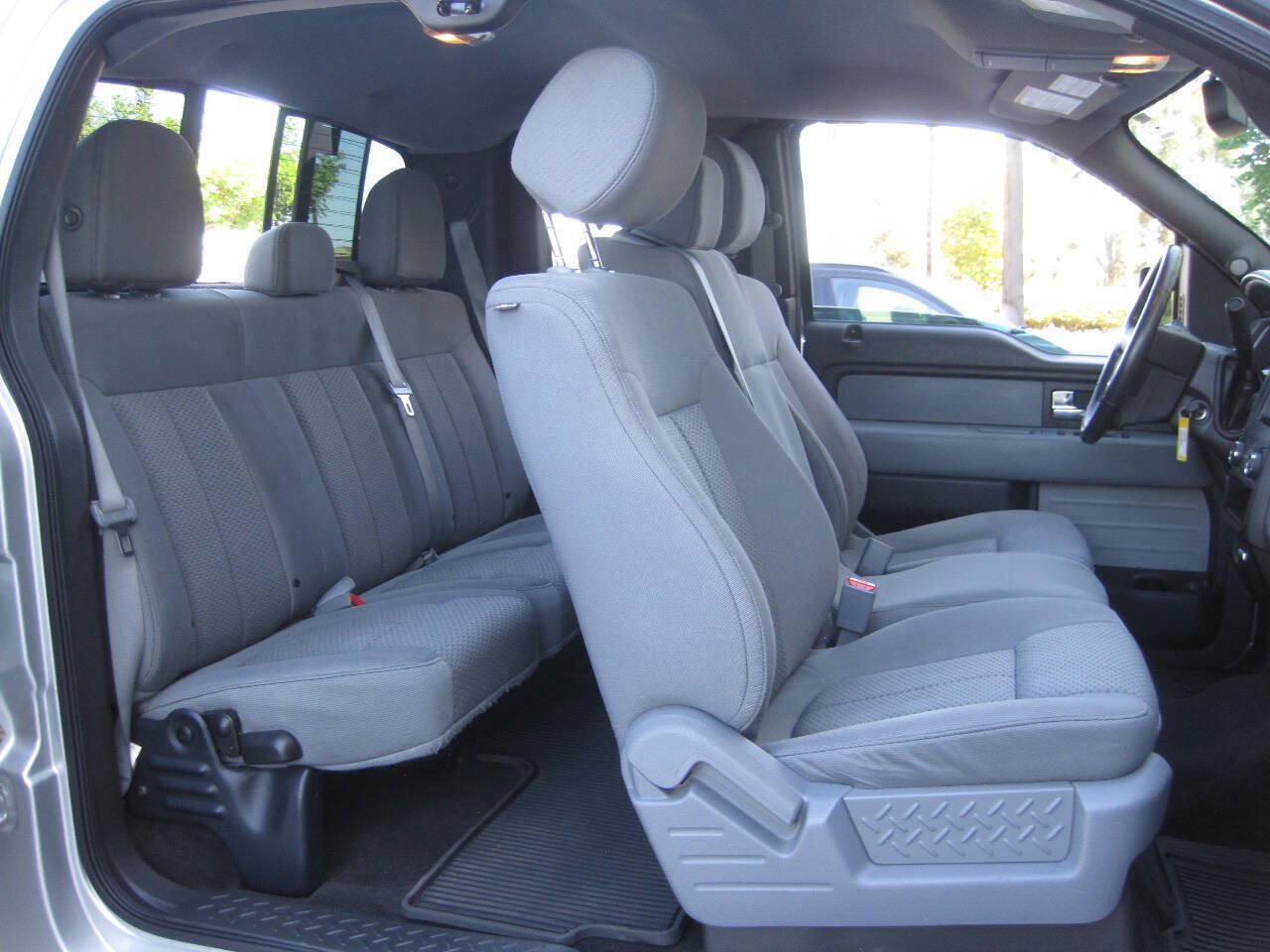 Used 2013 Ford F150 XLT w/ Luxury Equipment Group AWD/4WD image 27