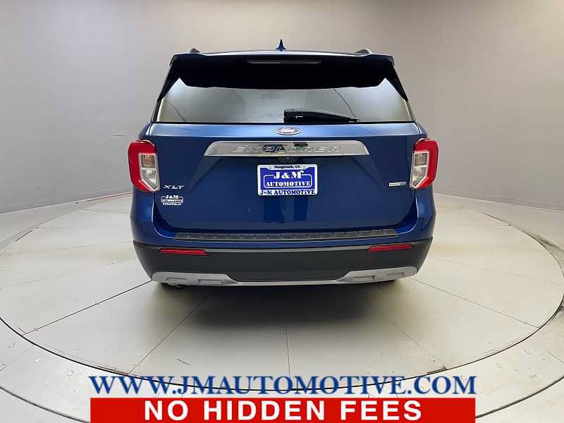 Used 2020 Ford Explorer XLT w/ Equipment Group 202A AWD/4WD image 4