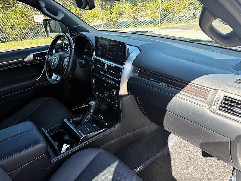 Used 2022 Lexus GX 460 Premium image 39