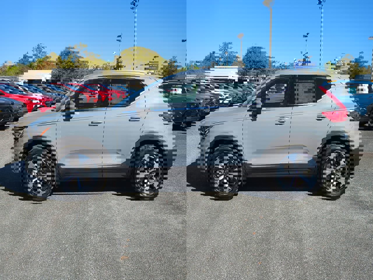 New 2025 Volvo XC40 B5 Core w/ Protection Package Premier image 7