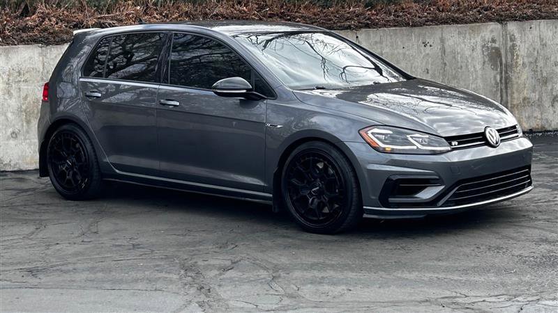 Used 2019 Volkswagen Golf R 4-Door image 7