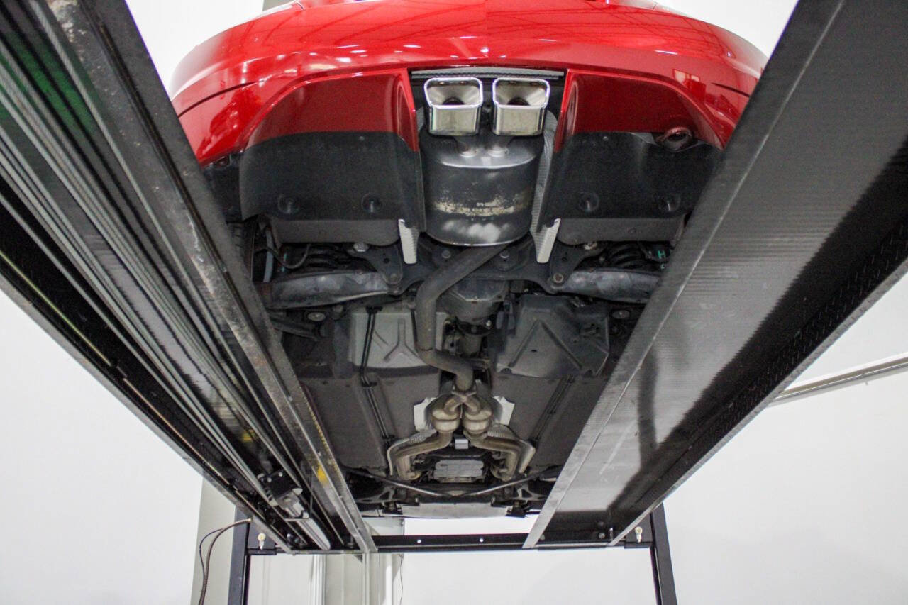 Used 2005 Chrysler Crossfire Limited image 16