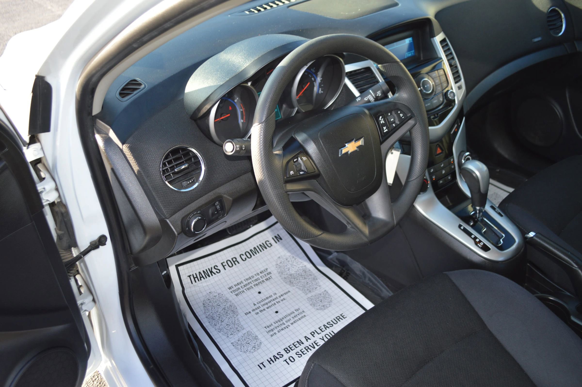 Used 2015 Chevrolet Cruze LT image 7