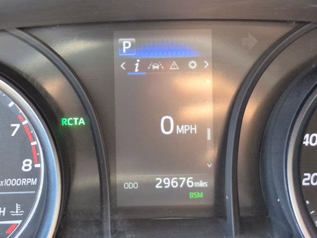 Used 2024 Toyota Camry SE image 11