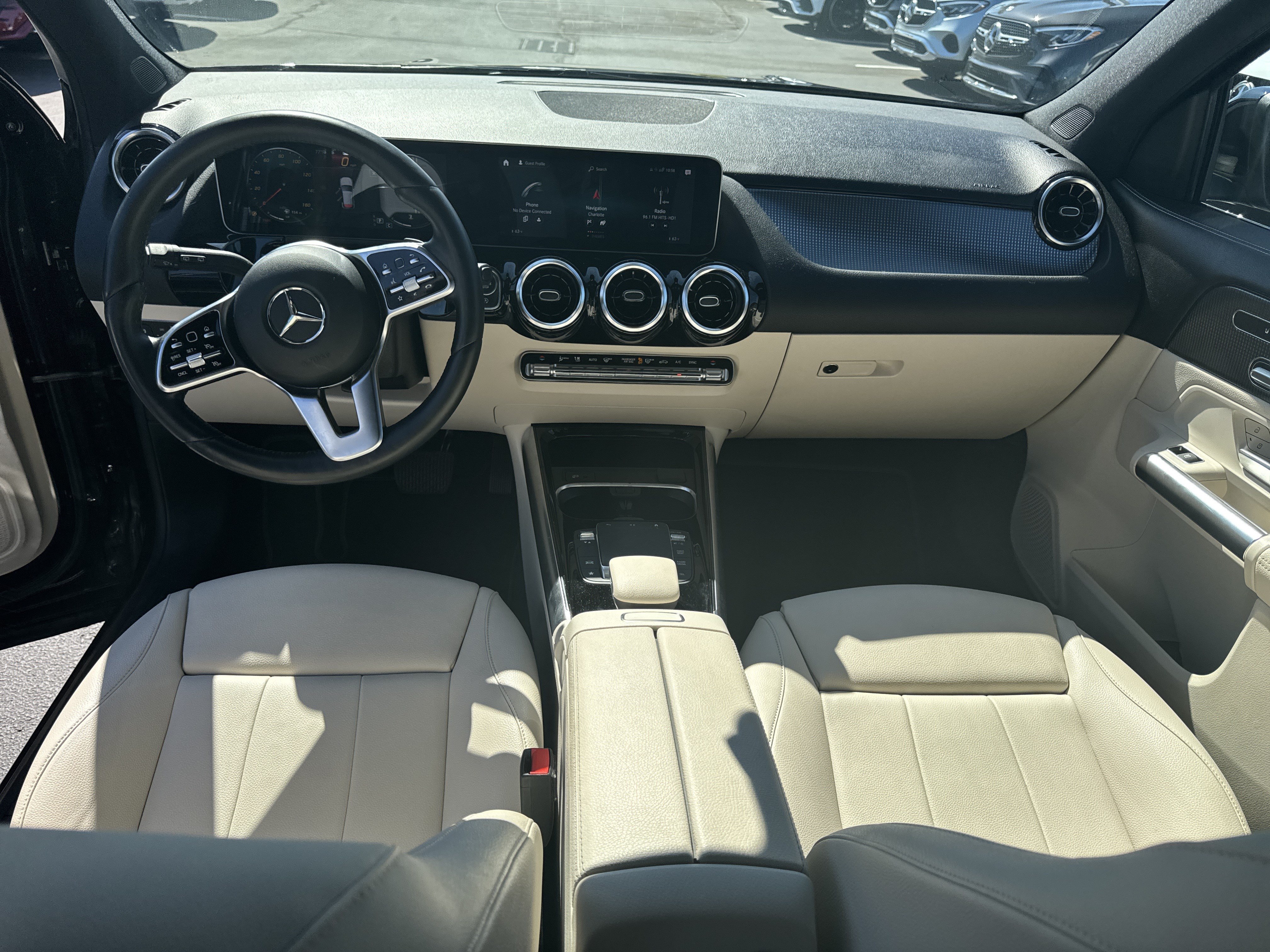 Used 2021 Mercedes-Benz GLA 250 4MATIC image 30