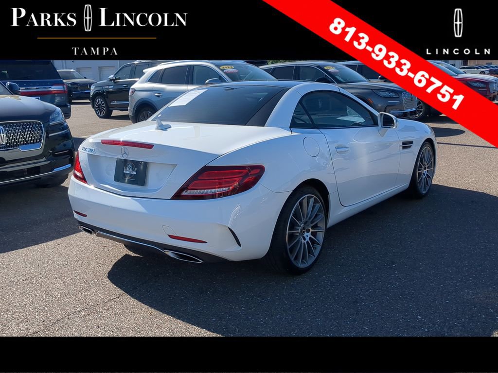 Used 2020 Mercedes-Benz SLC 300 image 4