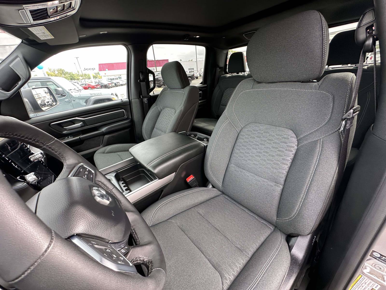Used 2025 RAM 1500 Big Horn AWD/4WD image 26
