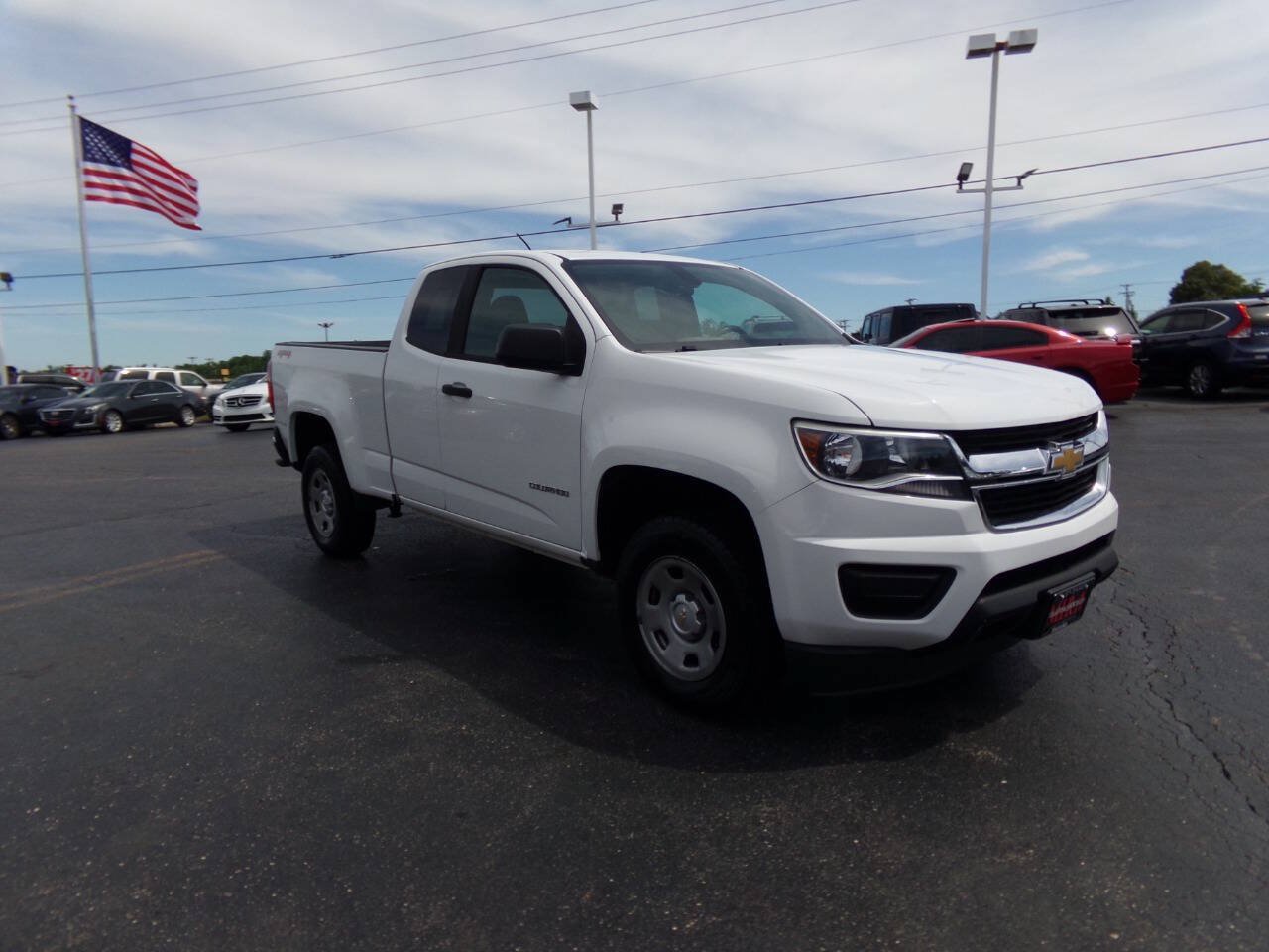 Used 2017 Chevrolet Colorado W/T w/ WT Convenience Package AWD/4WD image 4