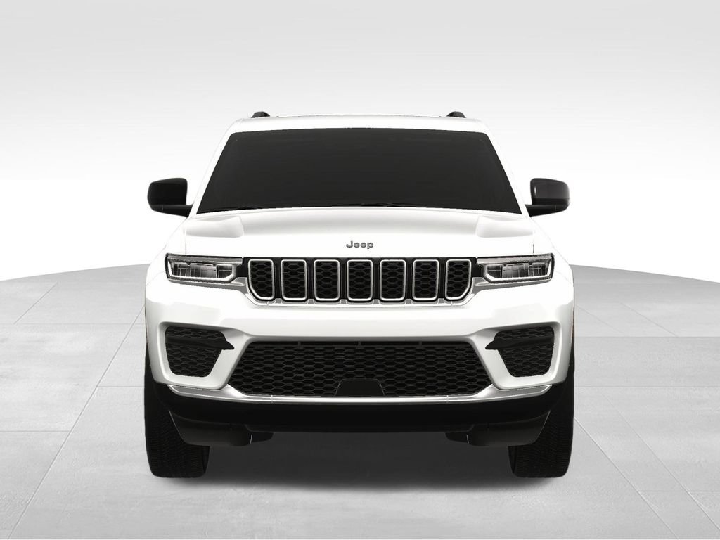 Certified 2025 Jeep Grand Cherokee Laredo X w/ Luxury Tech Group I AWD/4WD image 11