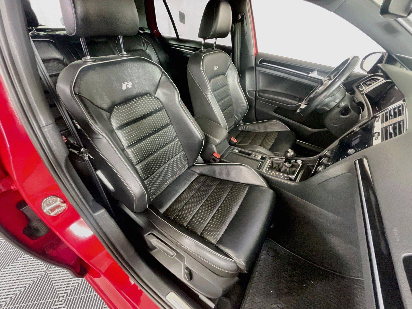 Used 2018 Volkswagen Golf 4-Door AWD/4WD image 31