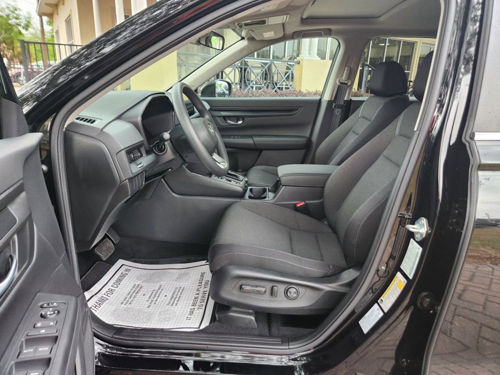 Used 2026 Honda CR-V EX image 9