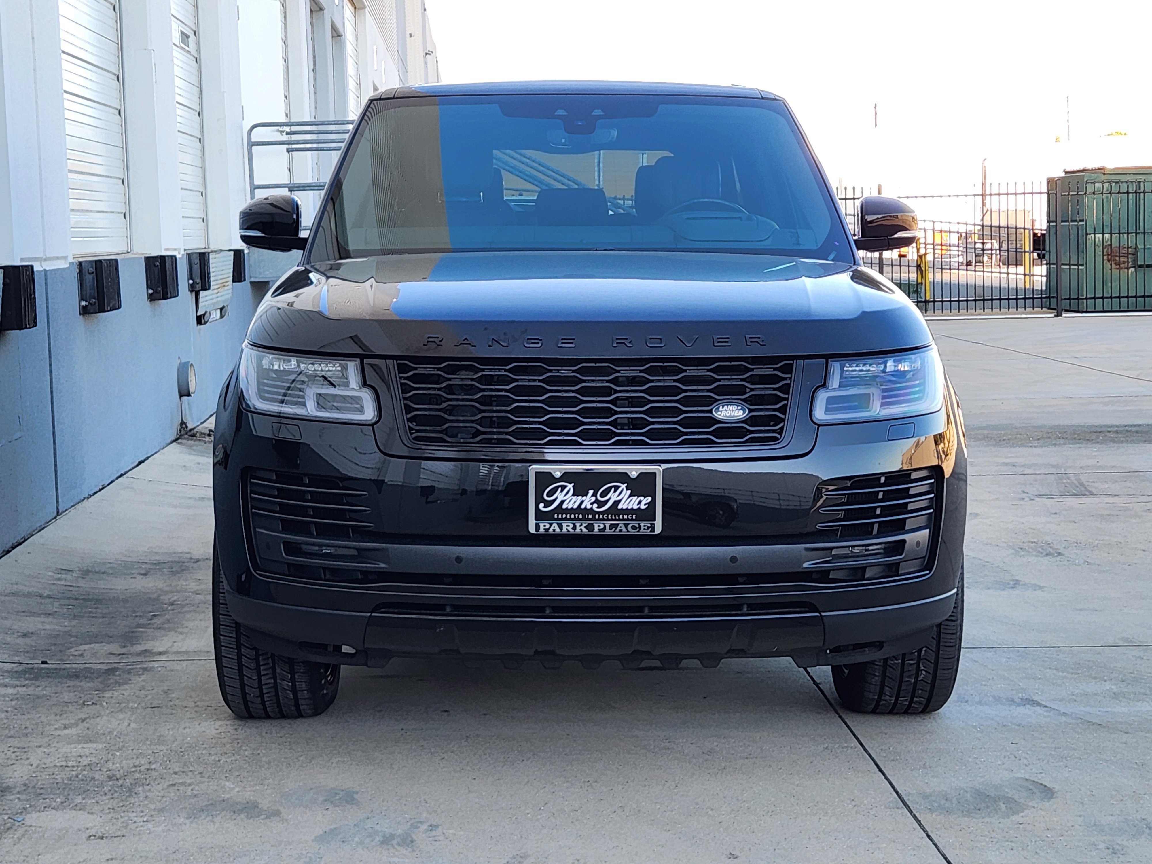 Used 2021 Land Rover Range Rover Westminster Edition image 2