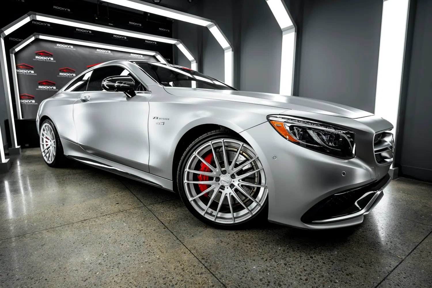 Used 2016 Mercedes-Benz S 63 AMG 4MATIC Coupe image 4