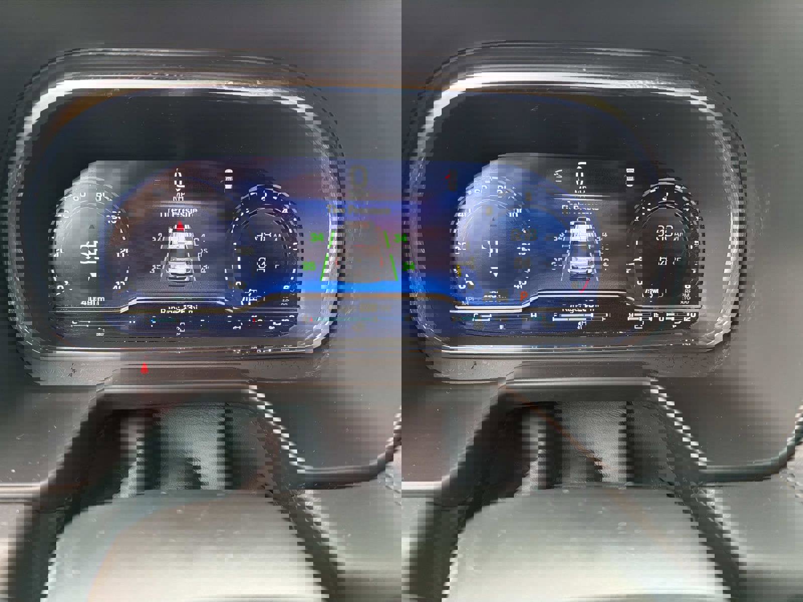 Certified 2023 Chevrolet Tahoe High Country w/ Premium Package image 8