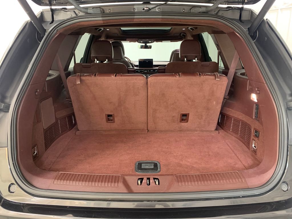 Used 2020 Lincoln Aviator Black Label w/ Dynamic Handling Package image 19