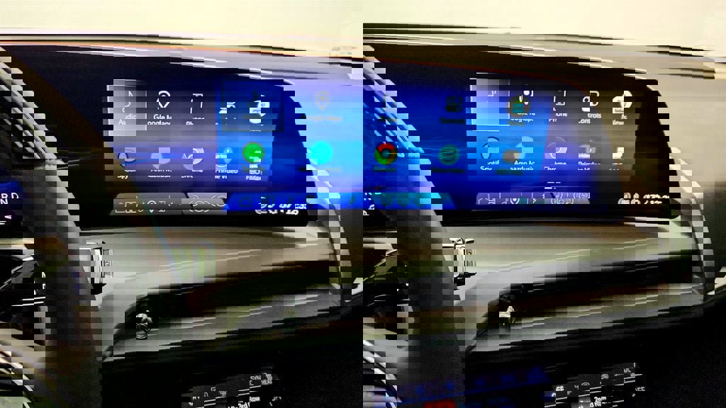 Used 2026 Cadillac Vistiq Sport image 17