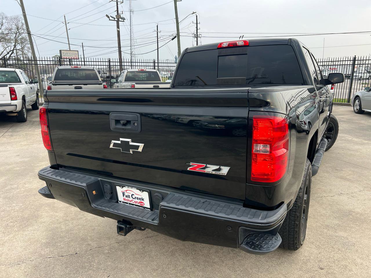 Used 2015 Chevrolet Silverado 1500 LTZ Z71 w/ Midnight Edition AWD/4WD image 15