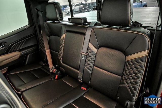 Used 2023 GMC Canyon Denali image 14