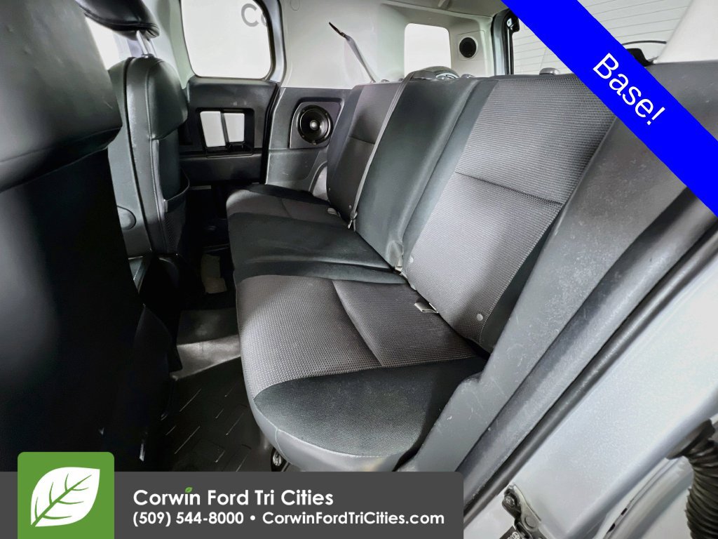 Used 2007 Toyota FJ Cruiser 4WD w/ Upgrade Pkg 1 image 24