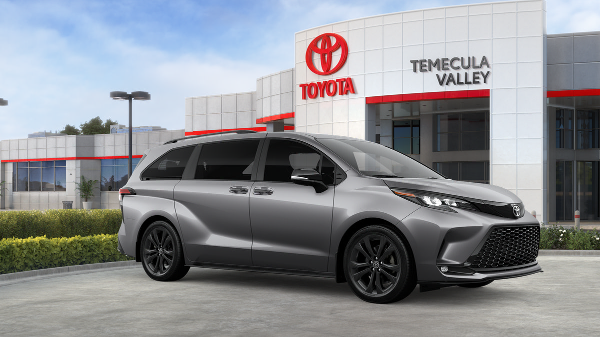 New 2026 Toyota Sienna XSE FWD image 16