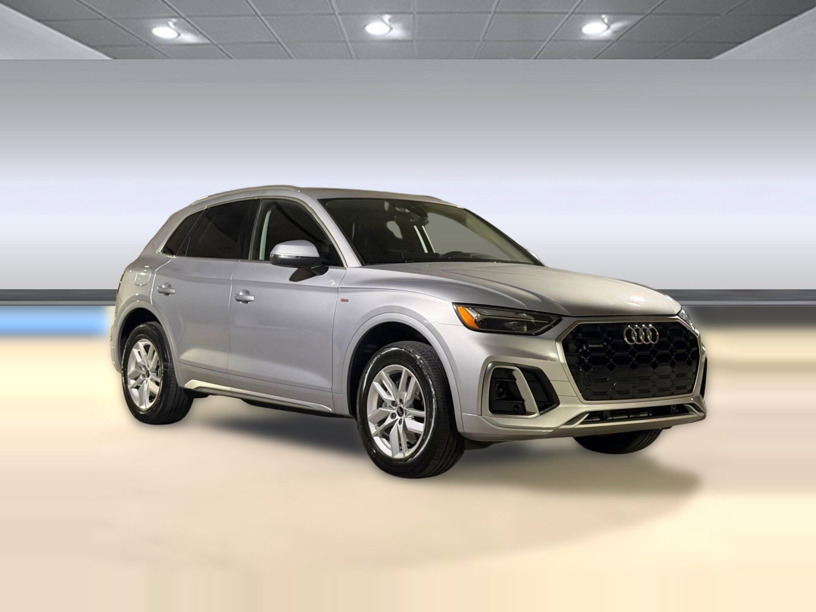 Used 2023 Audi Q5 2.0T Premium w/ Convenience Package image 7