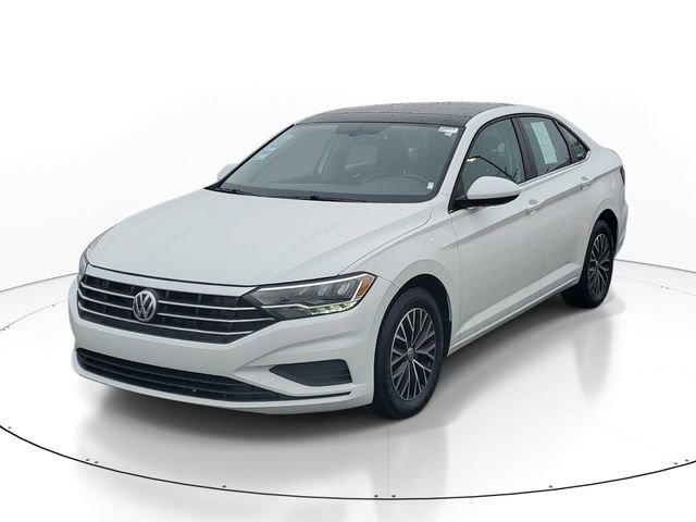 Used 2019 Volkswagen Jetta SE image 2