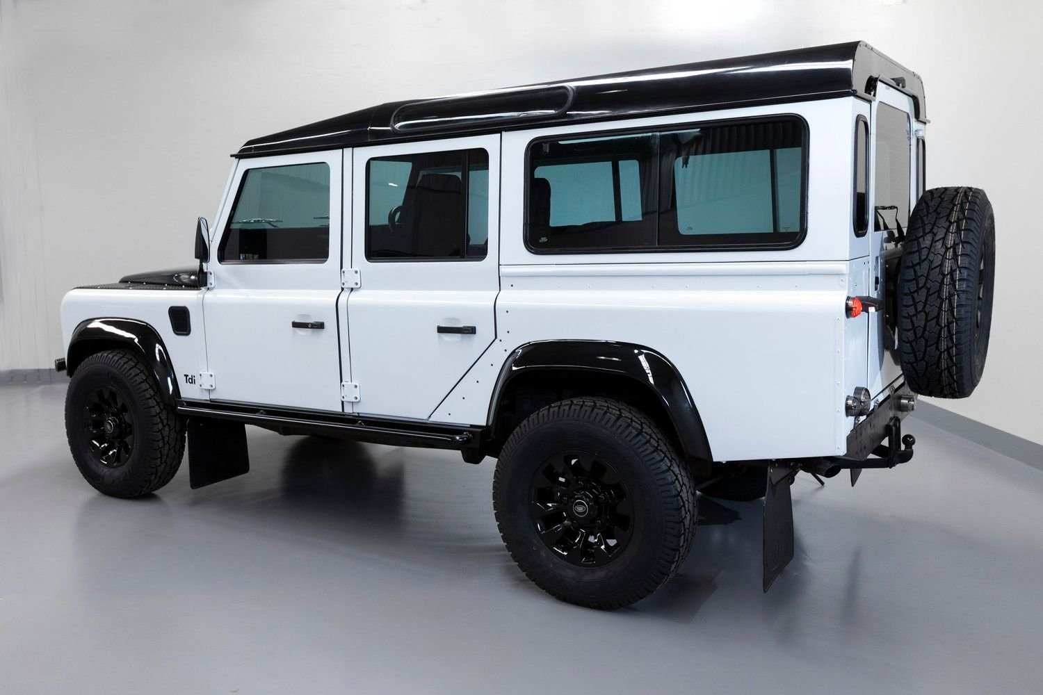 Used 1993 Porsche 968 Coupe image 6