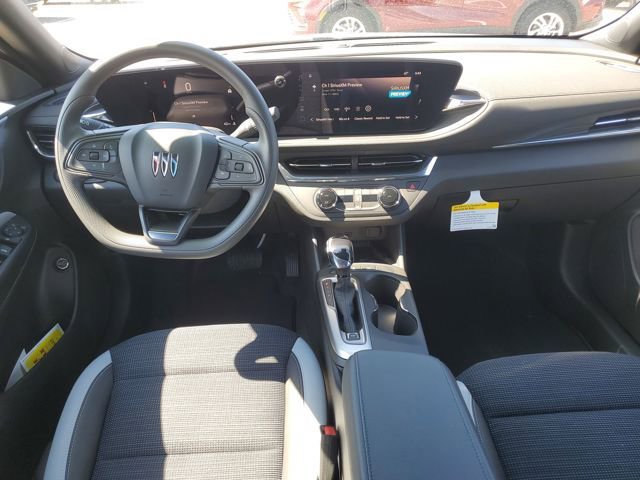 Used 2025 Buick Envista Preferred w/ Convenience II Package image 25