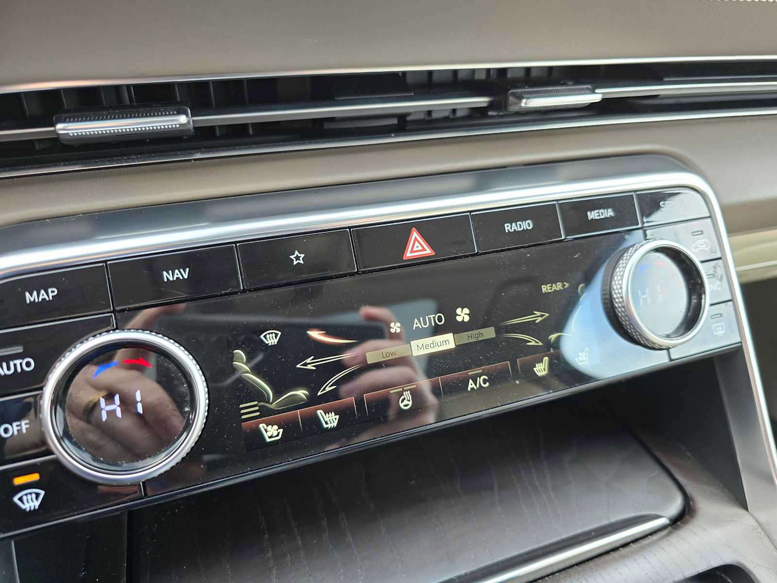 Used 2021 Genesis GV80 3.5T Advanced + image 28