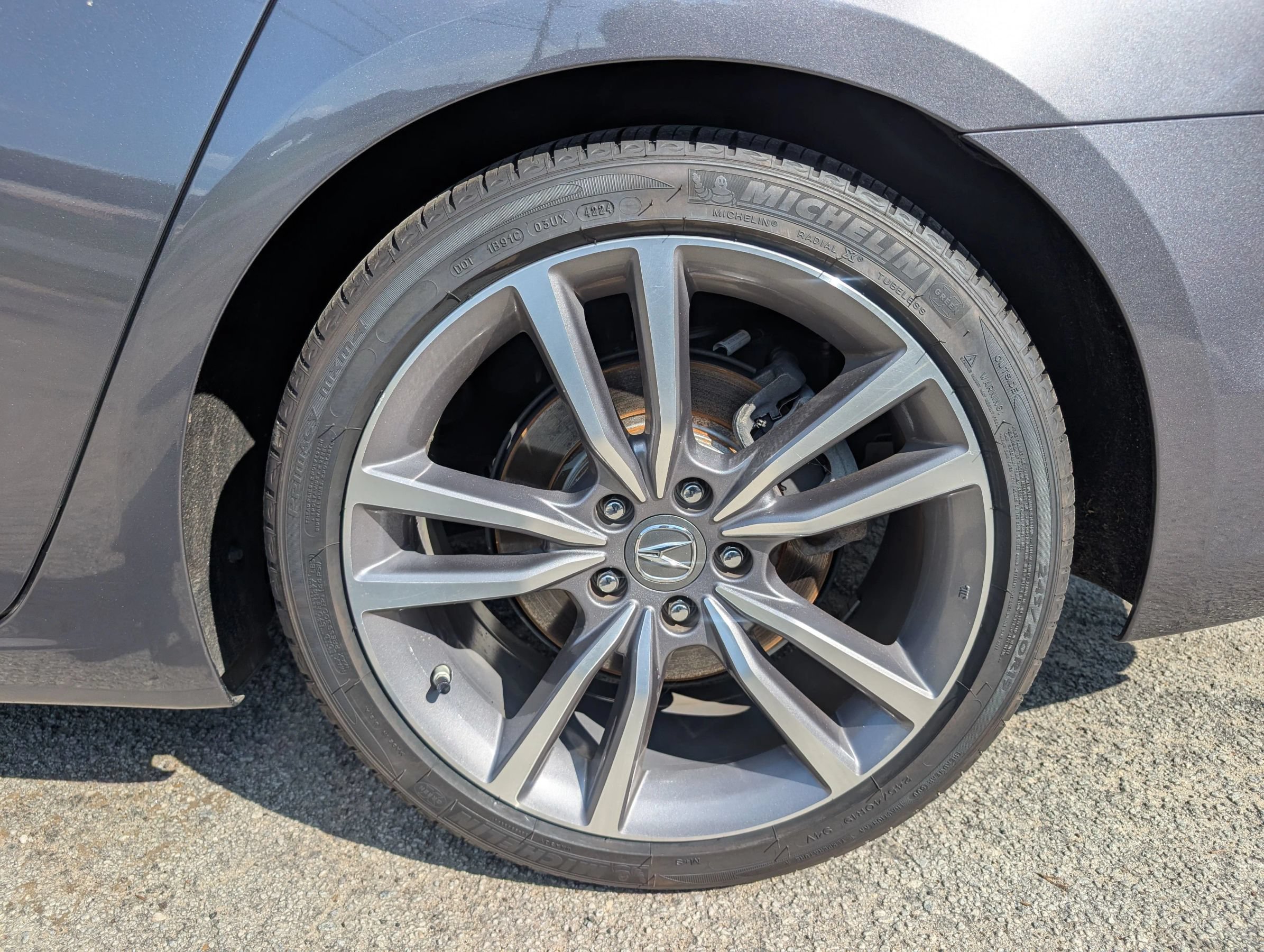 Used 2019 Acura TLX w/ Technology Package FWD image 9