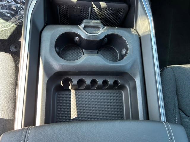 New 2026 RAM 1500 4x4 Crew Cab image 20