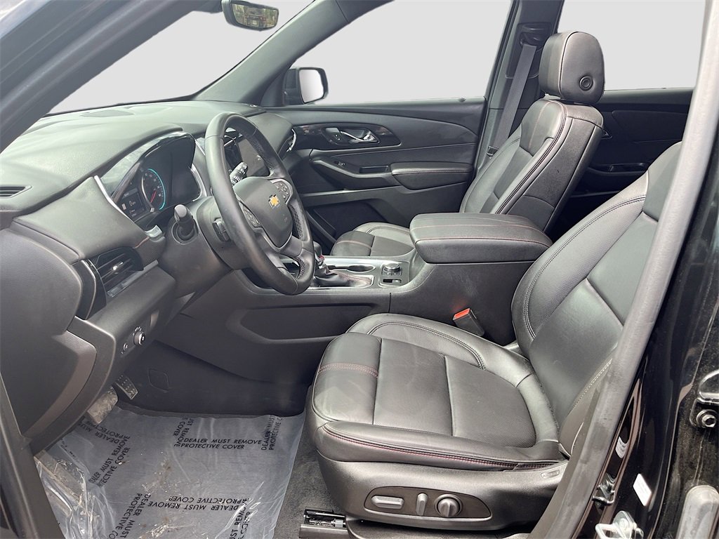 Used 2023 Chevrolet Traverse RS image 22