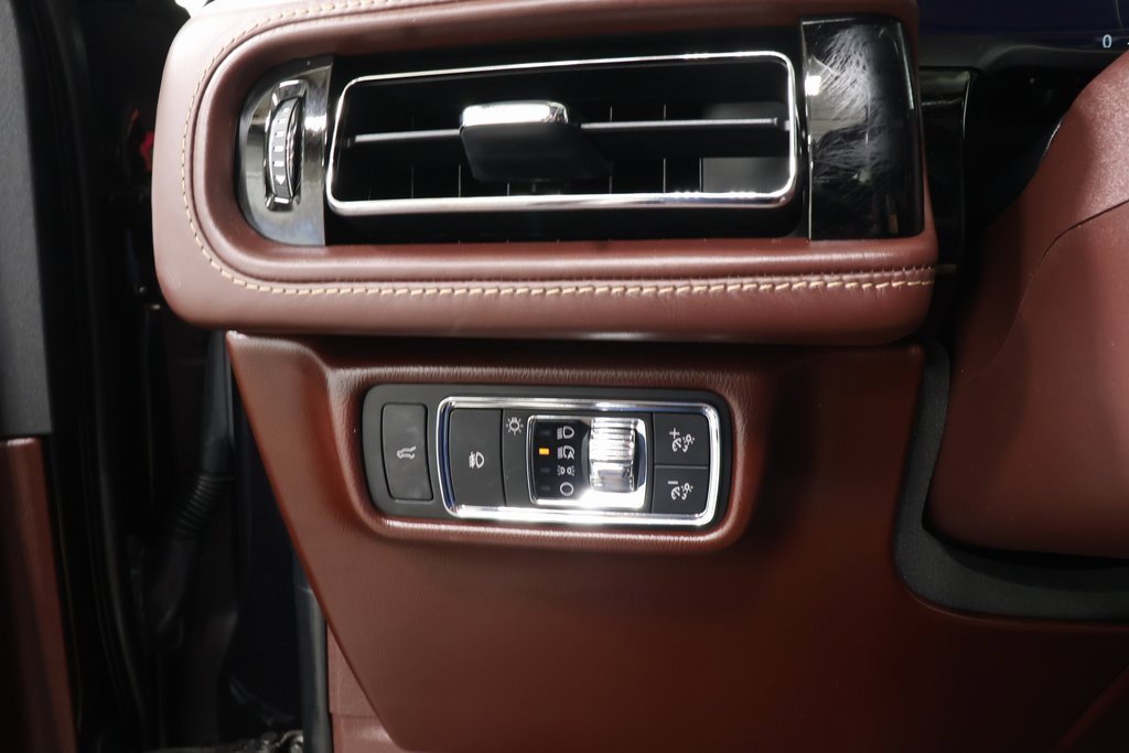 Used 2023 Lincoln Aviator Black Label image 19