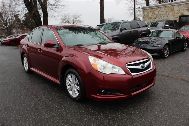 Used 2010 Subaru Legacy 2.5i Premium AWD/4WD image 10
