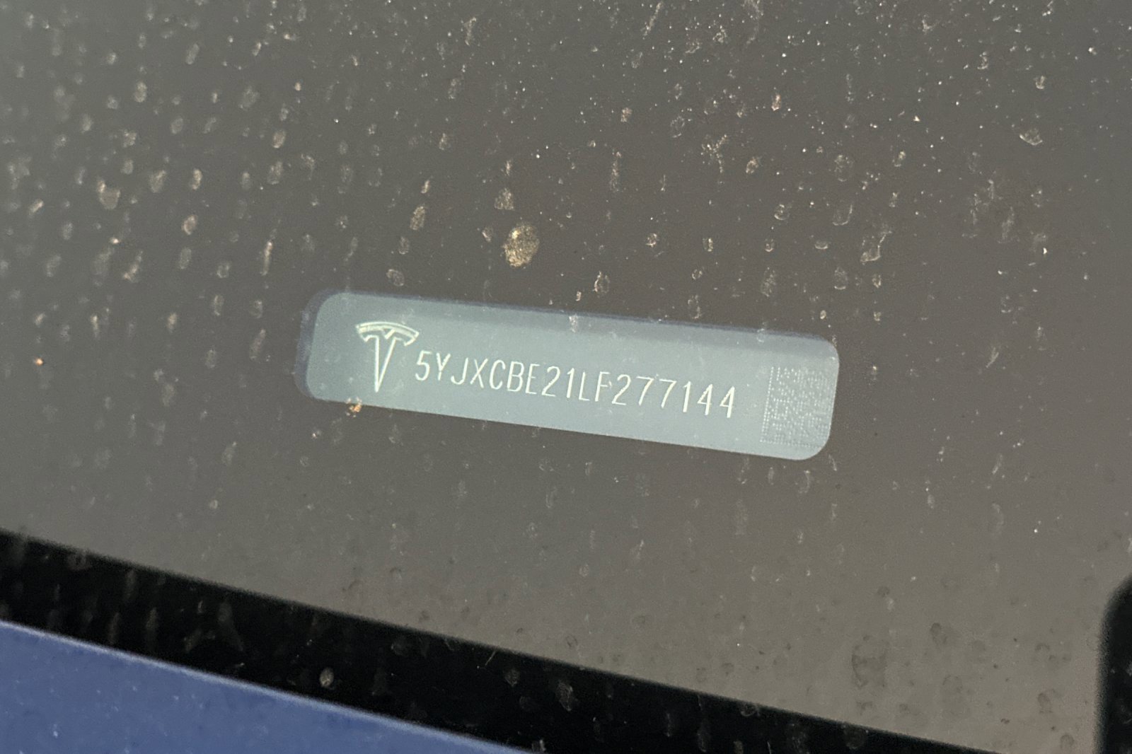 Used 2020 Tesla Model X image 3