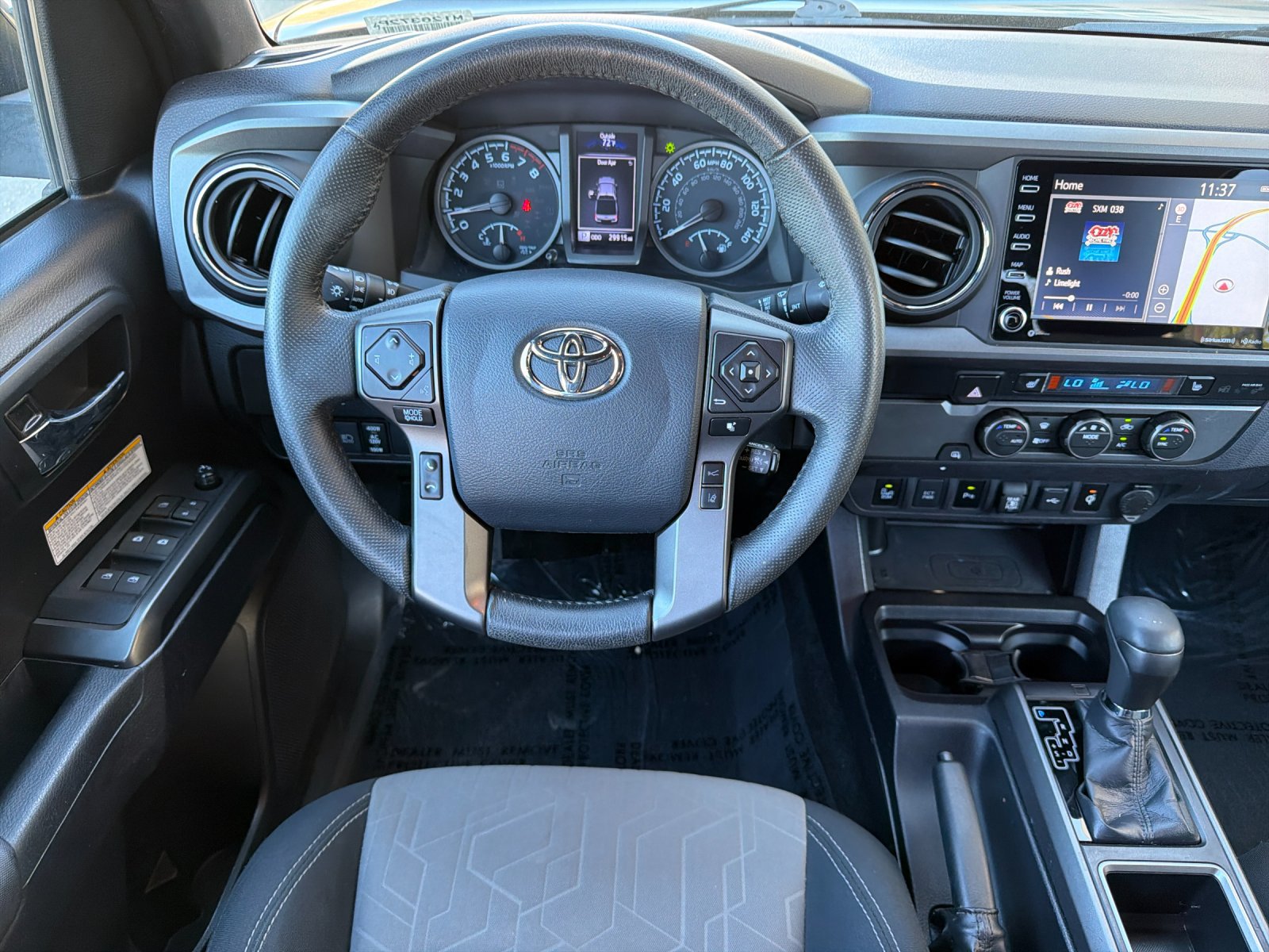 Used 2020 Toyota Tacoma TRD Off-Road w/ Technology Package RWD image 13