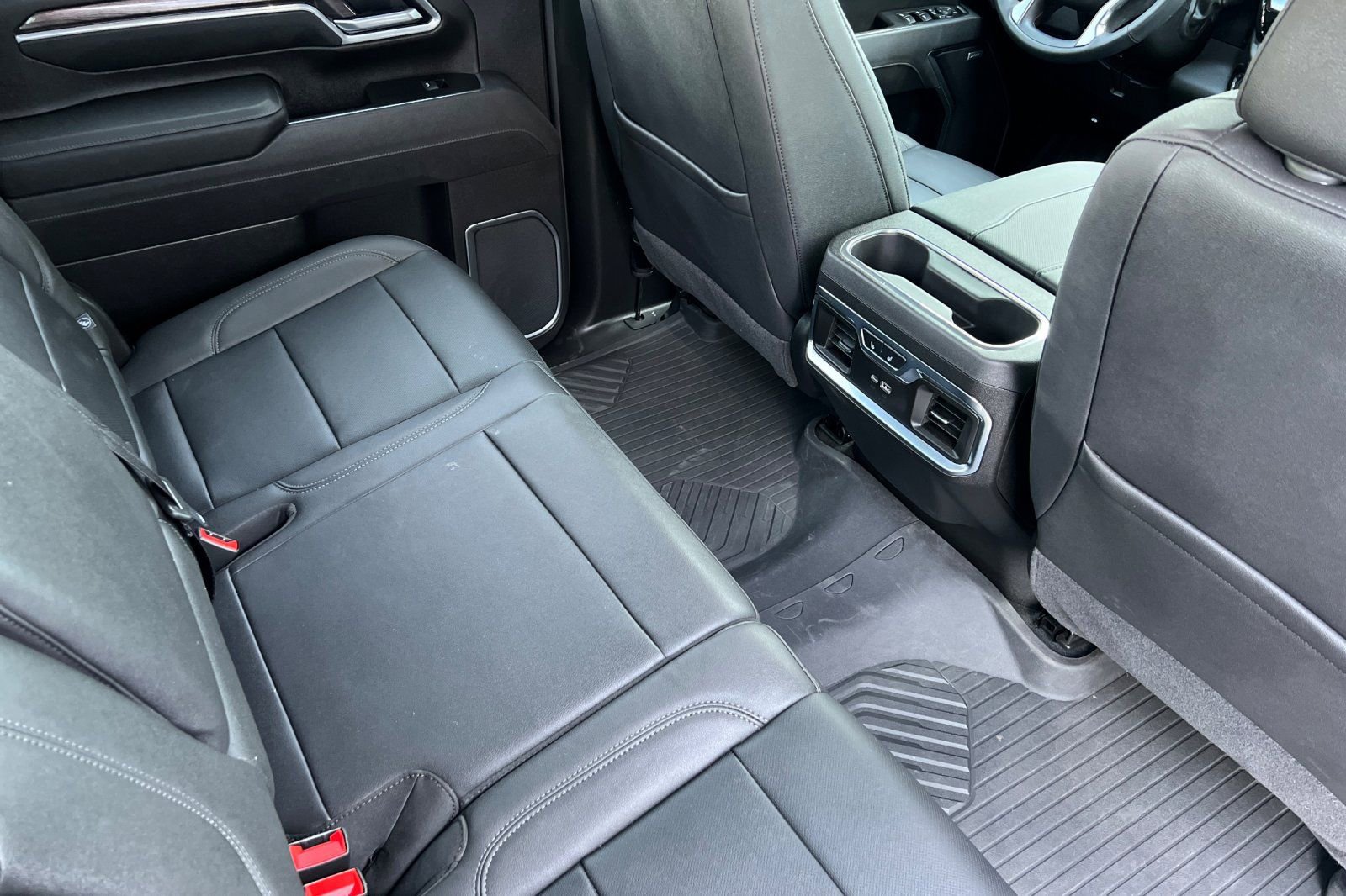 Used 2026 Chevrolet Silverado 3500 LTZ w/ LTZ Plus Package image 16