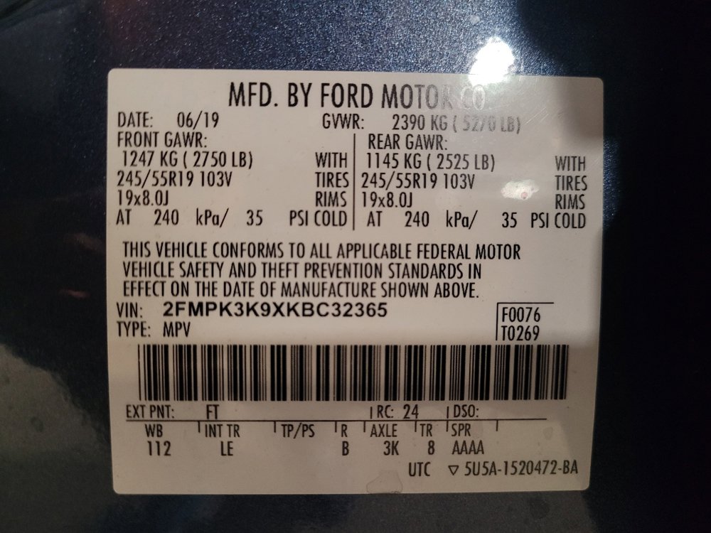 Used 2019 Ford Edge Titanium FWD image 33