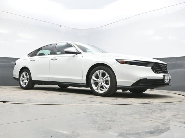 Used 2024 Honda Accord LX image 17