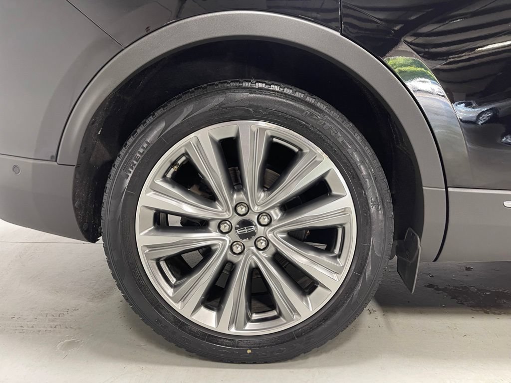 Used 2017 Lincoln MKX Reserve w/ Driver Assistance Package AWD/4WD image 15