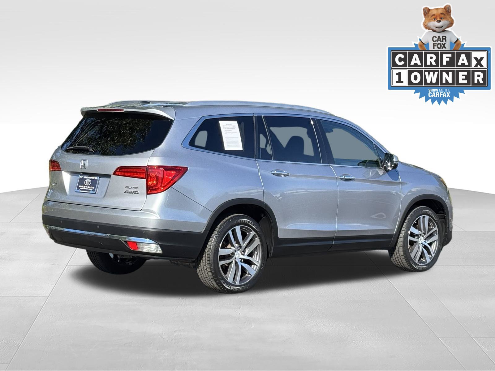 Used 2016 Honda Pilot Elite image 4
