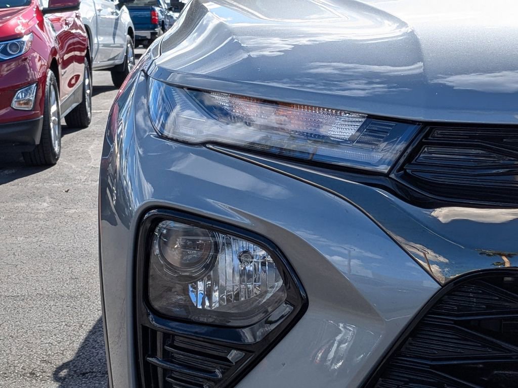 Certified 2023 Chevrolet TrailBlazer RS w/ Convenience Package image 11