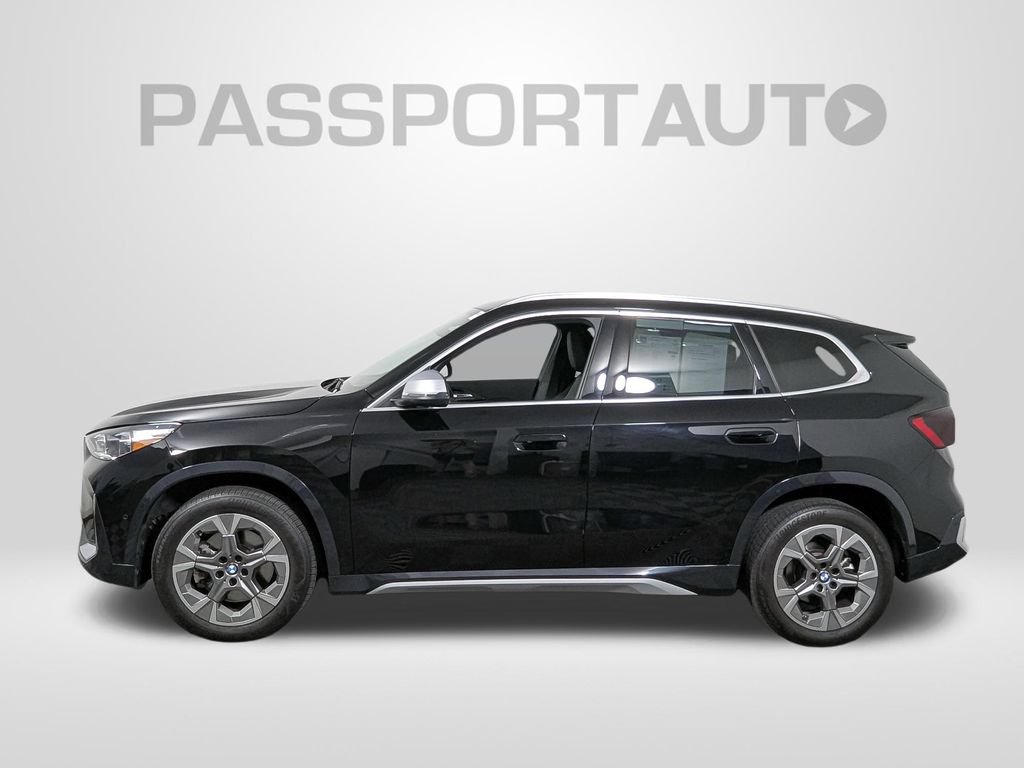Used 2024 BMW X1 xDrive28i w/ Convenience Package AWD/4WD image 2