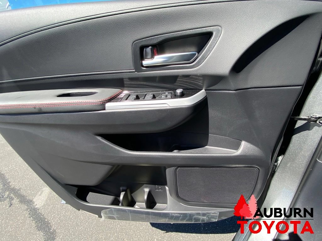 New 2026 Toyota Sienna XSE AWD/4WD image 37
