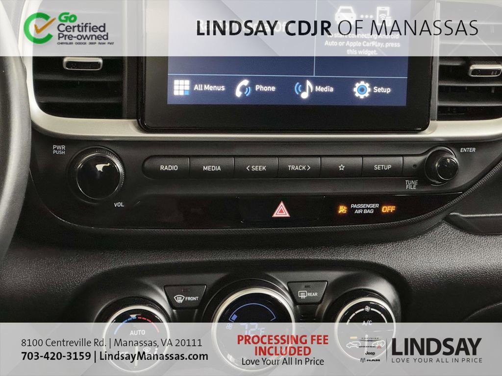 Used 2023 Hyundai Venue SEL w/ Cargo Package FWD image 25